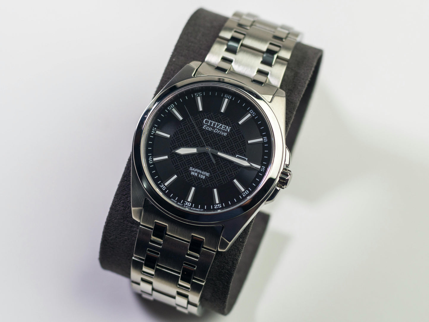 Timeless Simple Watch – Clean & Modern Look